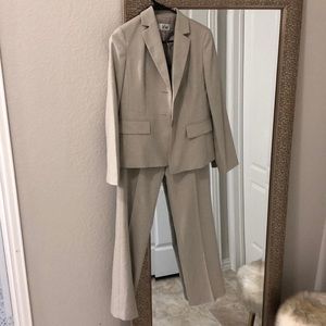 Le Suit Pantsuit